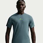 Nike Pro Training Men's Dri-FIT Short-Sleeve Top. Nike.com
